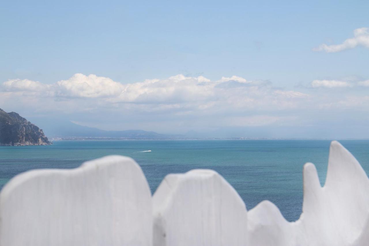 Una Villa - Amalfi Boutique Rooms B&B Eksteriør bilde